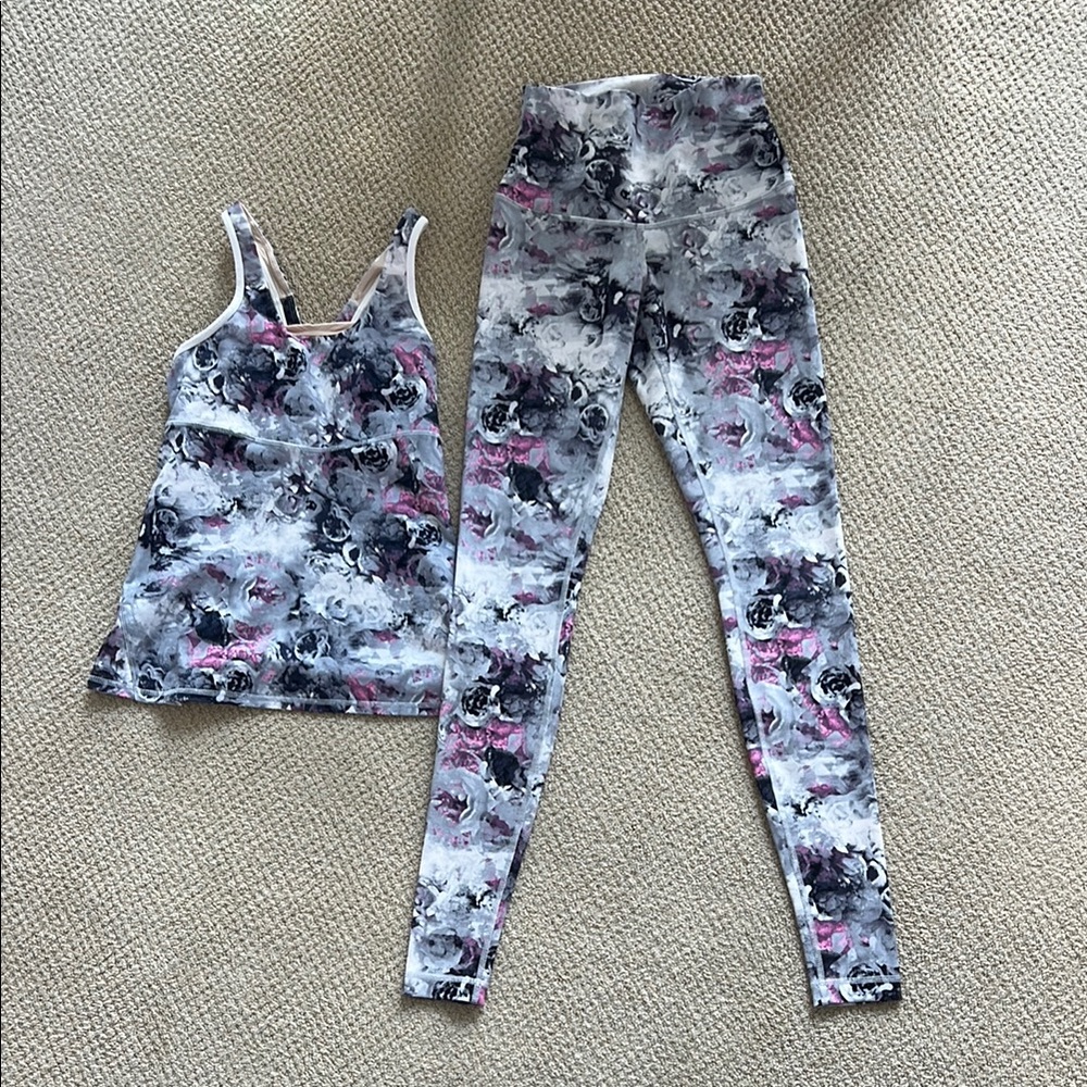 Lululemon Athletica Gray and Pink Leggings